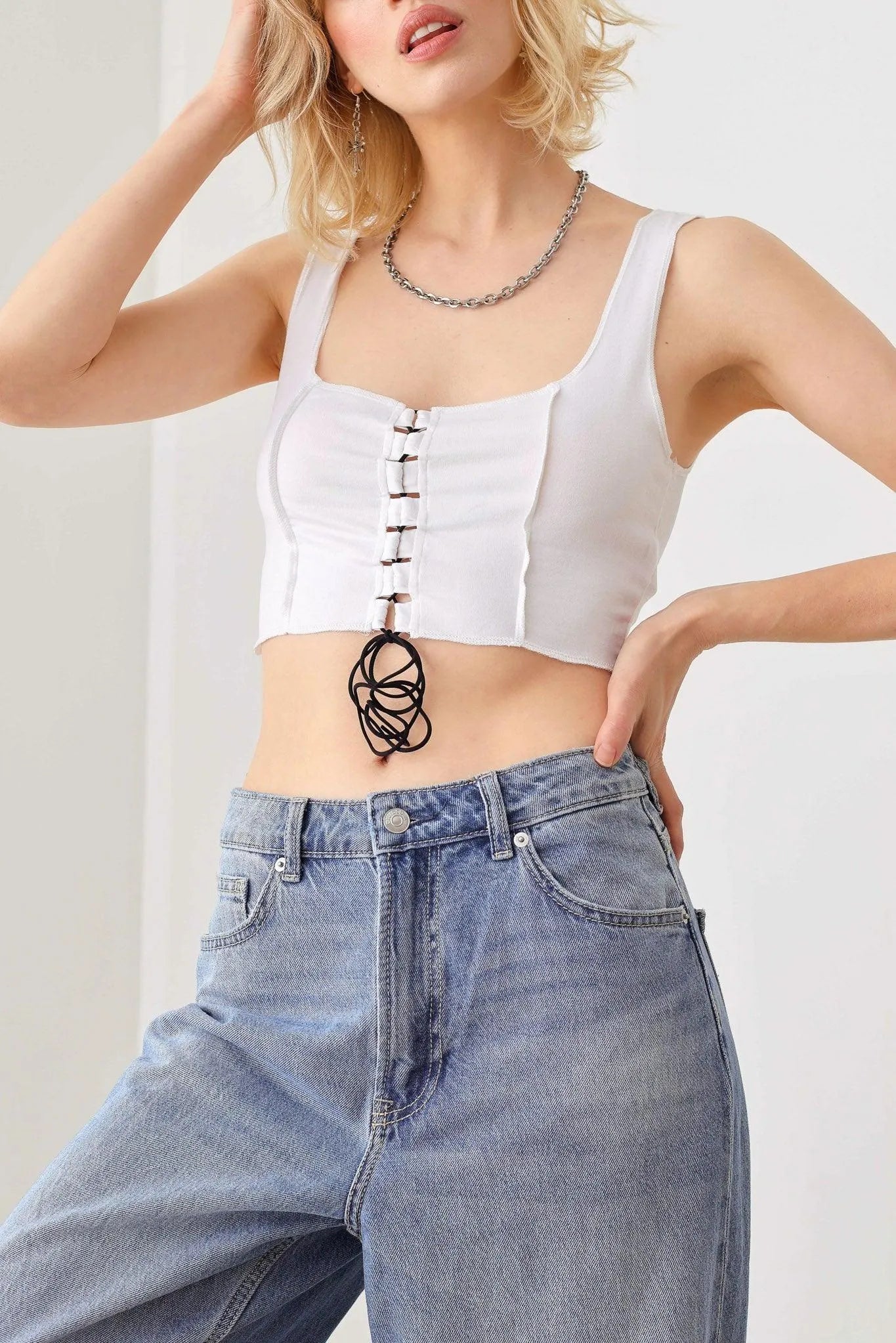 t4610-white-6-solid-lace-up-sleeveless-round-neckline-front-and-back-crop-top-tasha-apparel-wholesale-25